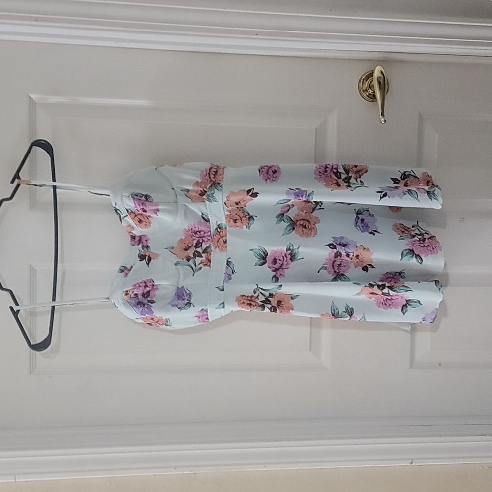 Floral mimi Chica dress size medium